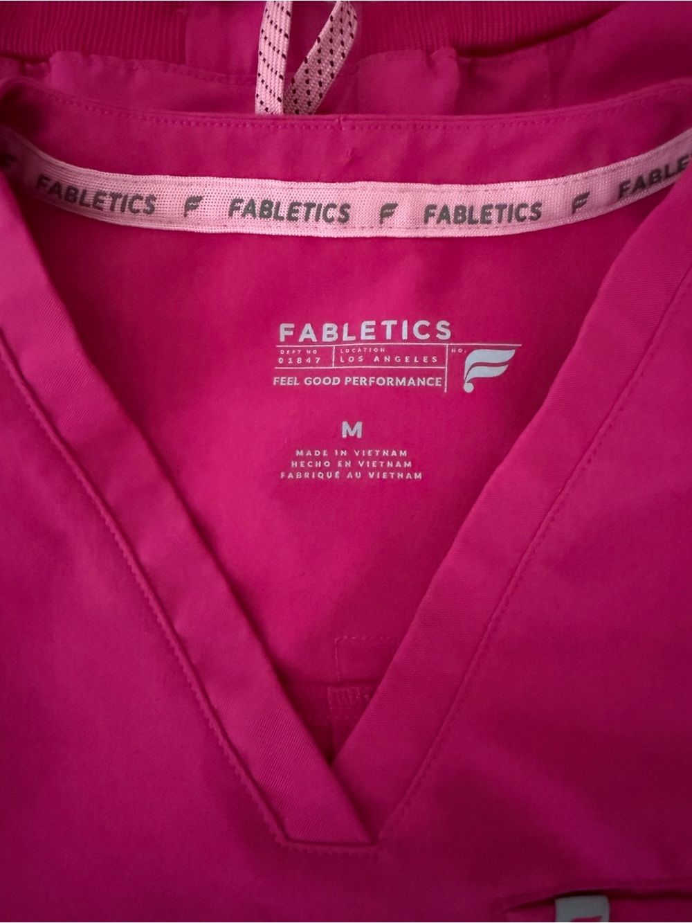 Fabletics Fuchsia Scrub Set - Picture 2 of 6